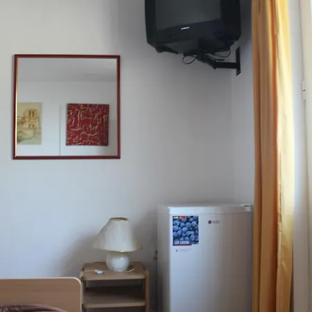 Zeleni Vrt * Ποντγορίτσα